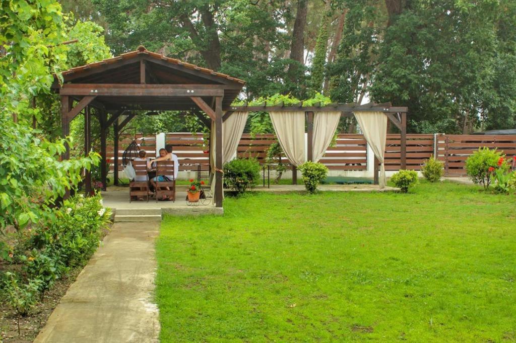 Guest House Sirius Pițunda Exterior foto